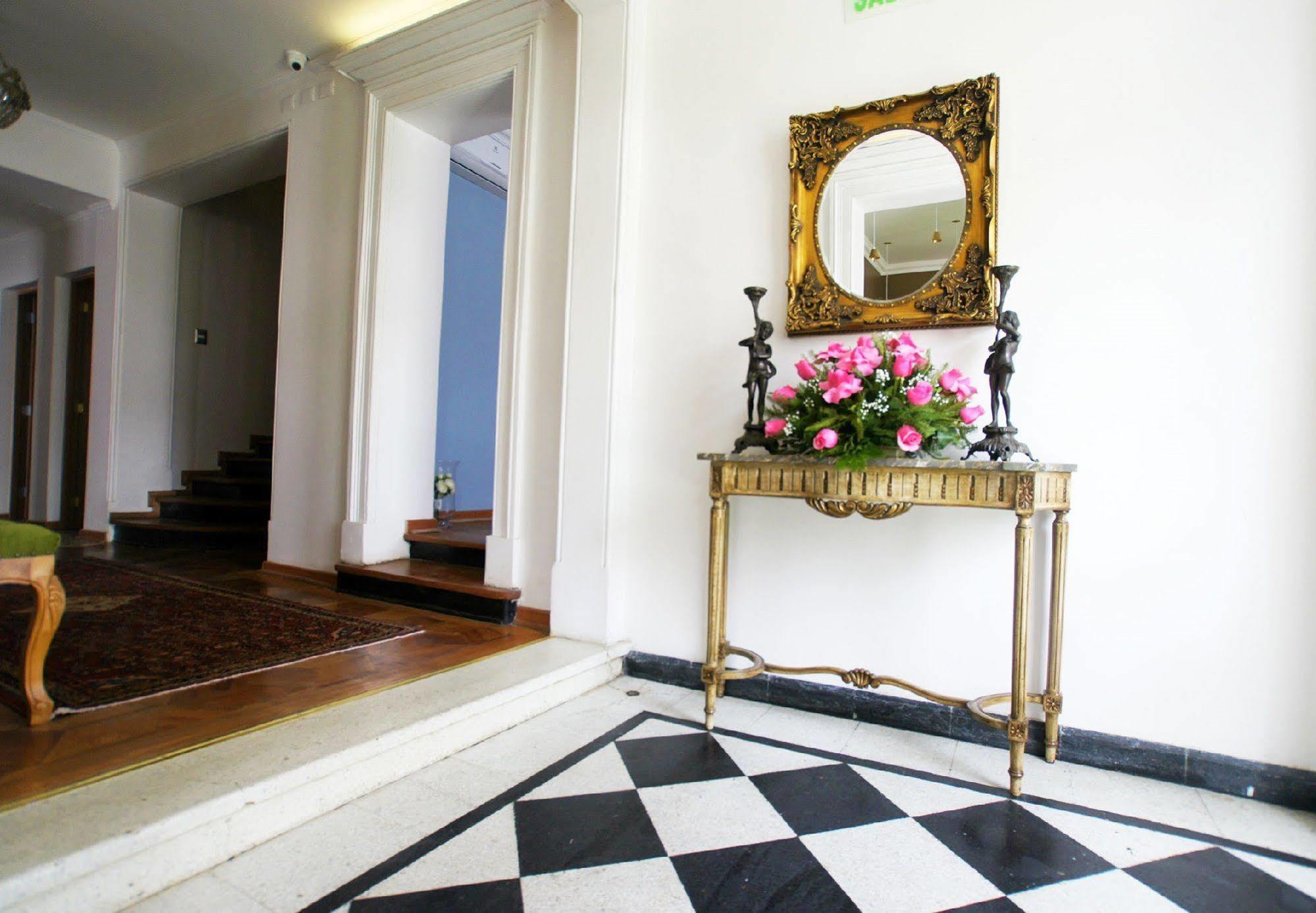 Quiral Hotel Boutique Сантьяго Екстер'єр фото