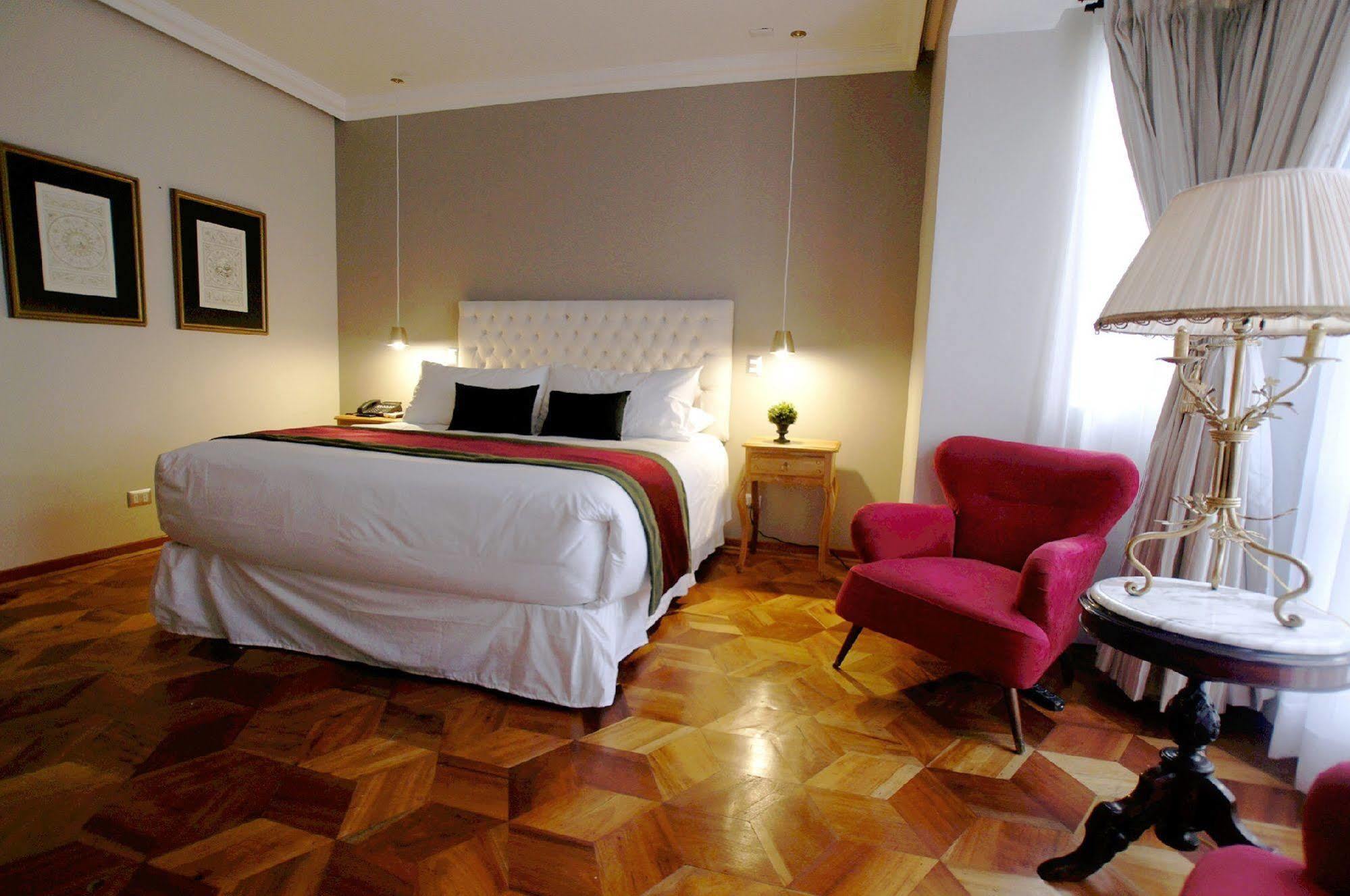 Quiral Hotel Boutique Сантьяго Екстер'єр фото
